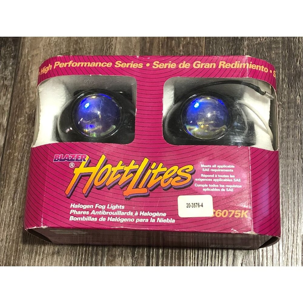 Blazer HottLites C6075K Halogen Fog Lights Kit 12V New in Box 55W